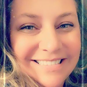 Meet your Posher, Marnie